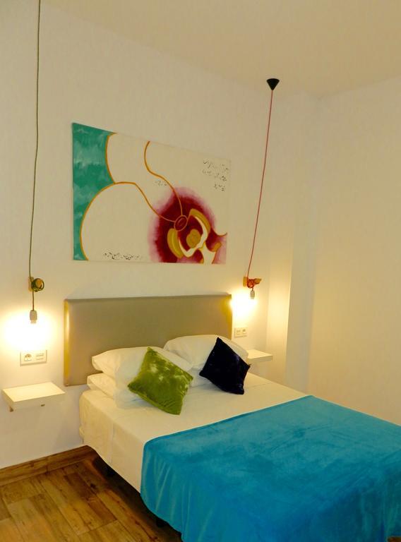 Apartamentos Carolina Torremolinos Bagian luar foto